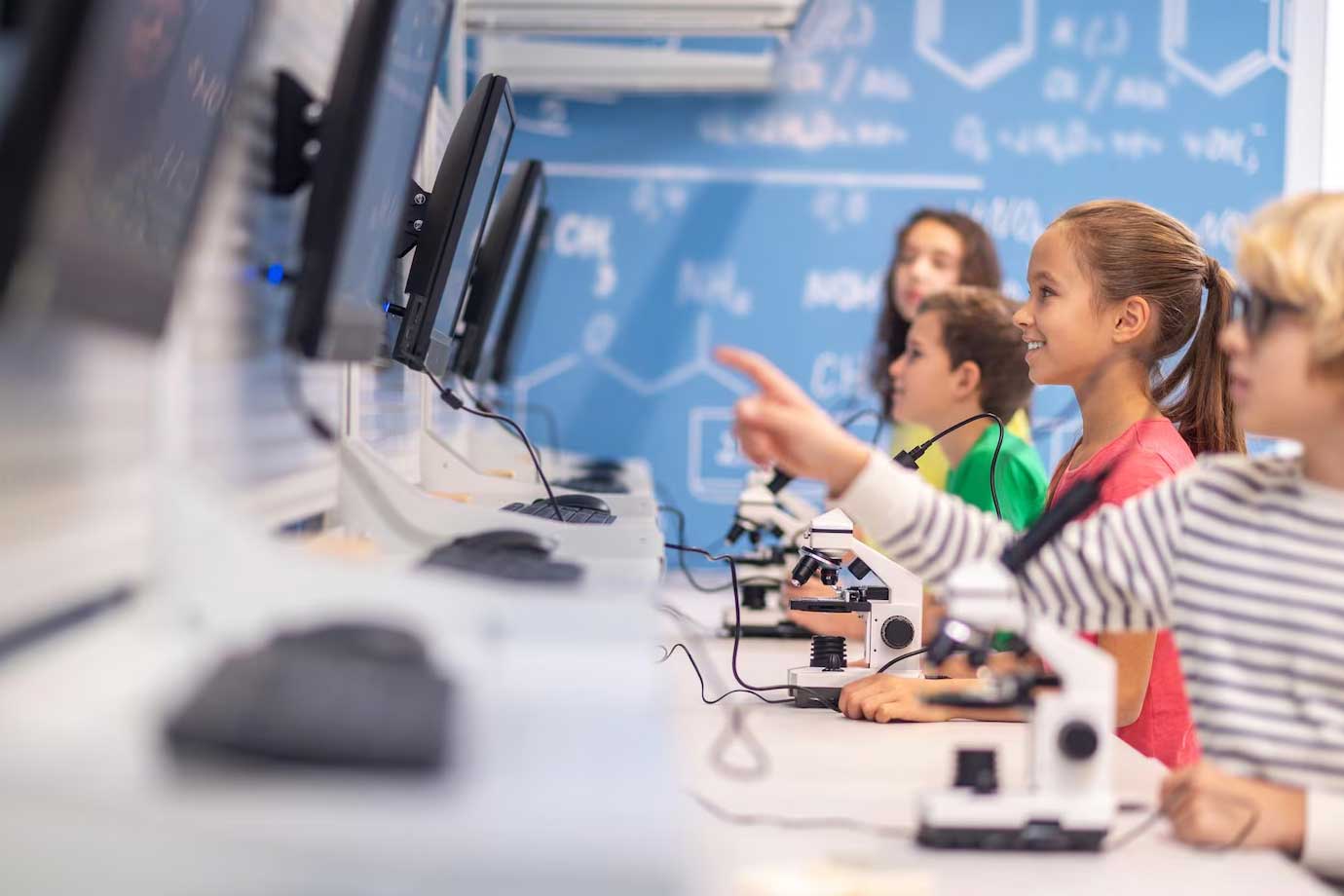 Student and teacher management in school software